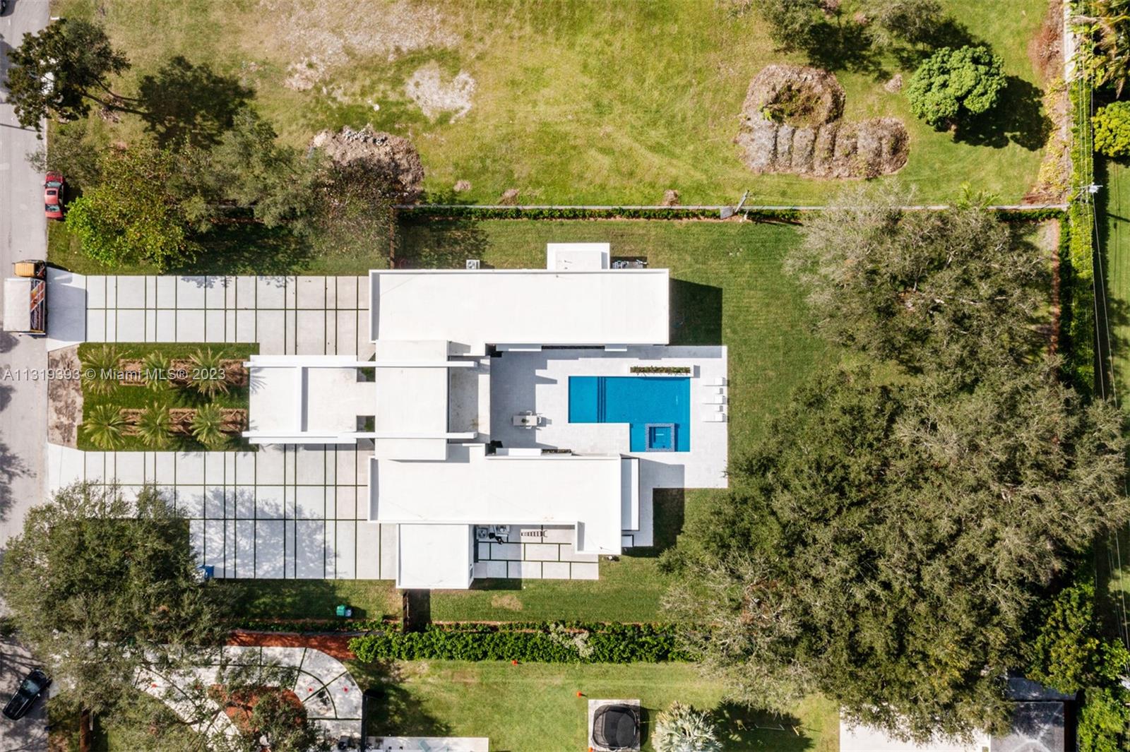 GLADEWIND ESTATES - Residential