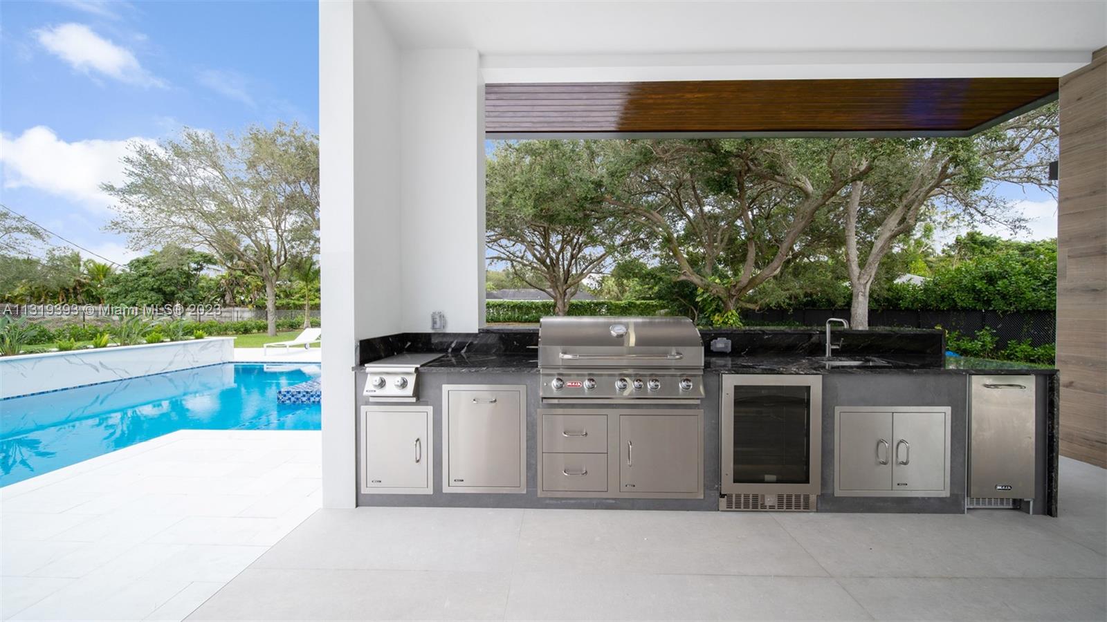 GLADEWIND ESTATES - Residential