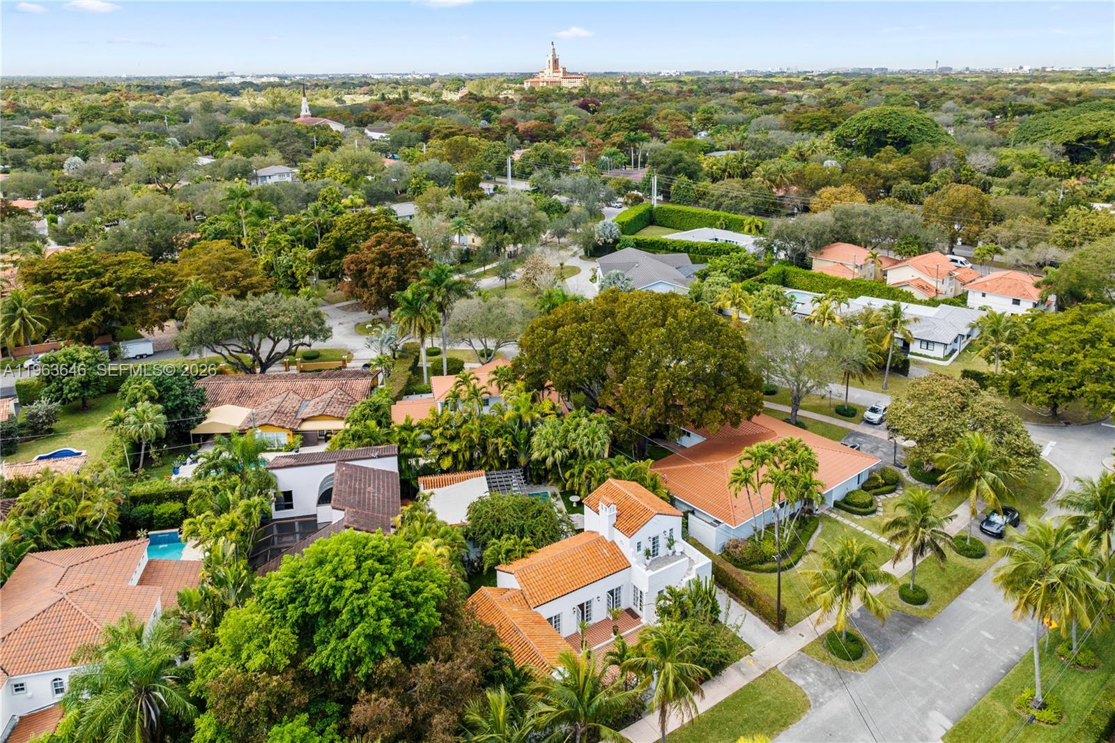 CORAL GABLES RIVIERA SEC - Residential