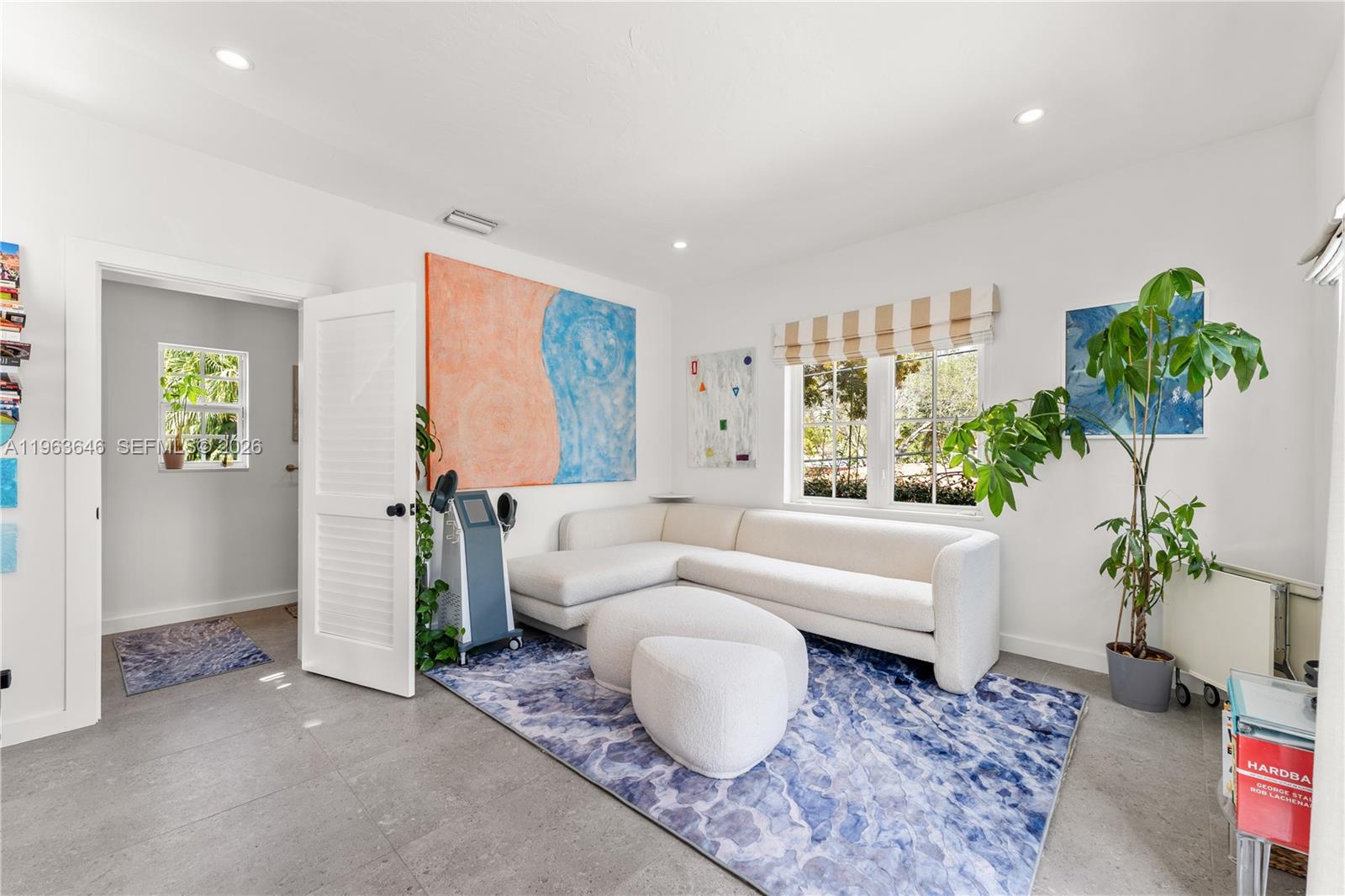 CORAL GABLES RIVIERA SEC - Residential