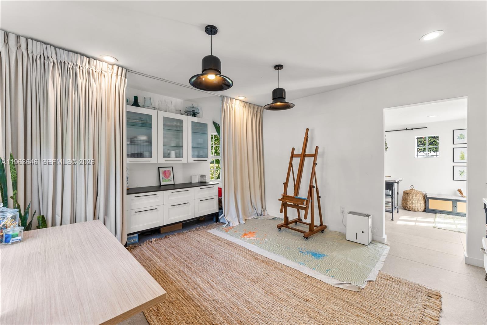 CORAL GABLES RIVIERA SEC - Residential