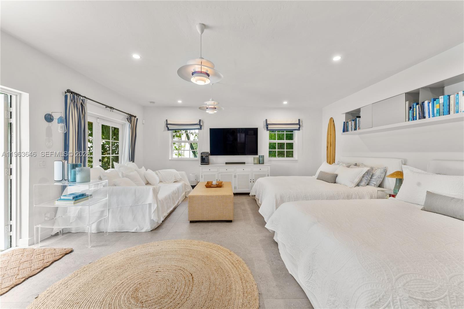 CORAL GABLES RIVIERA SEC - Residential