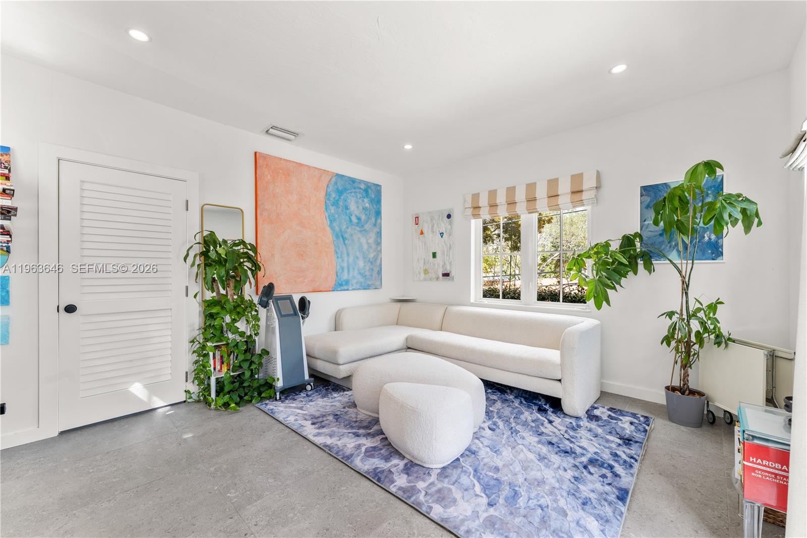 CORAL GABLES RIVIERA SEC - Residential