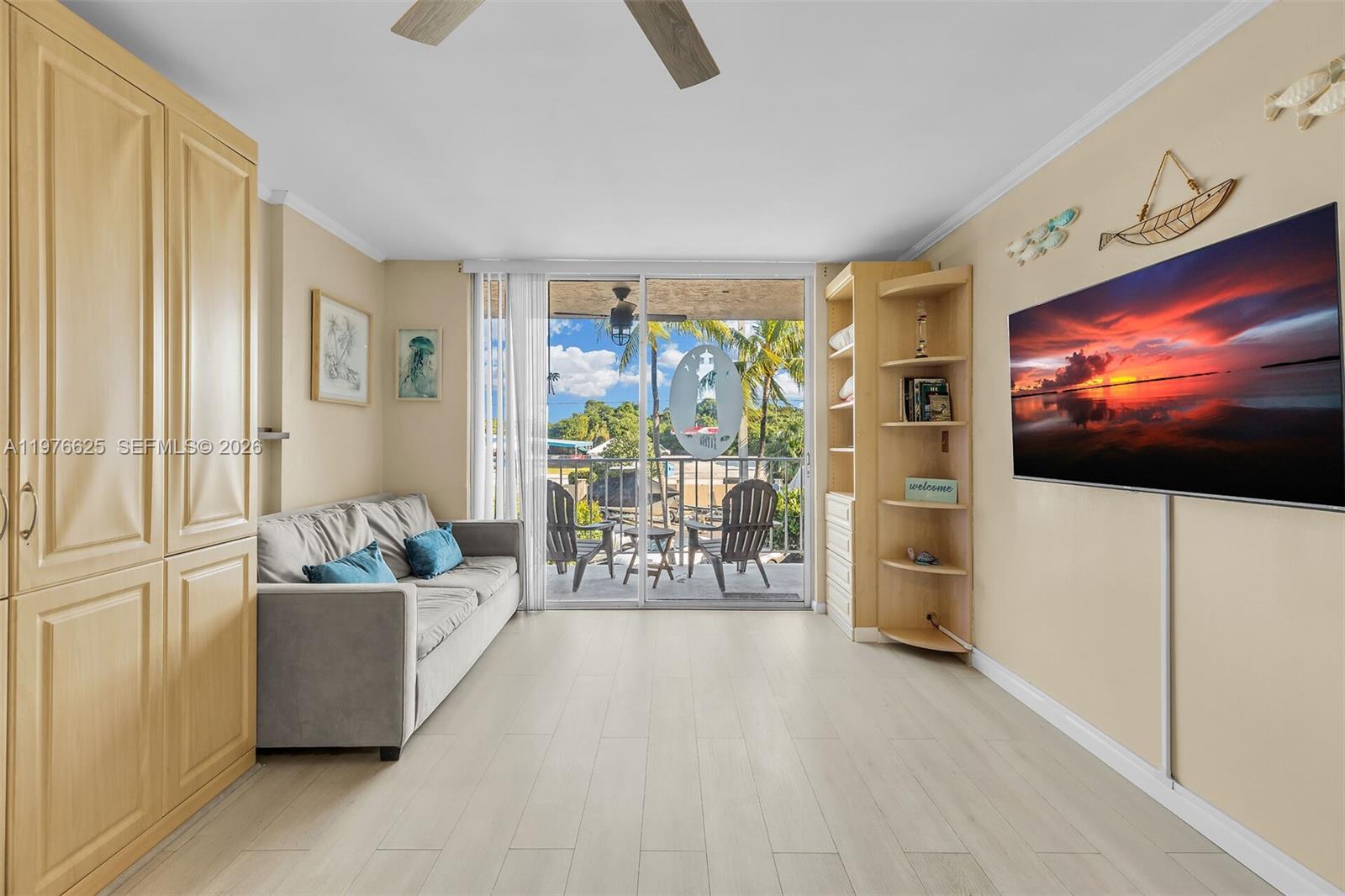 SUMMER SEA - Residential