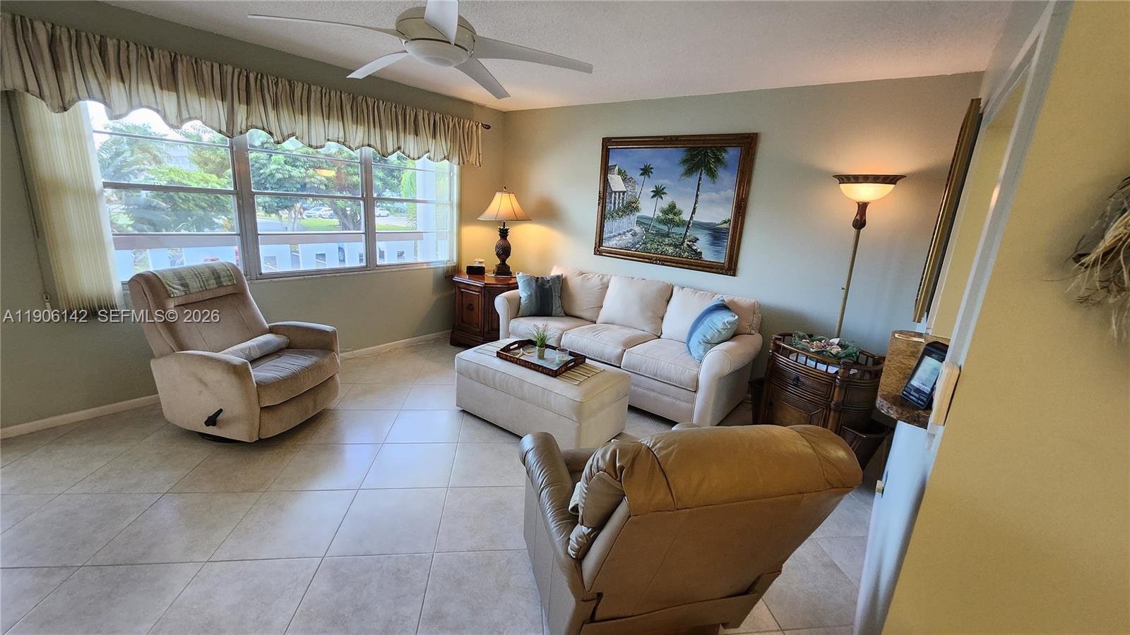 CAMBRIDGE F CONDO - Residential