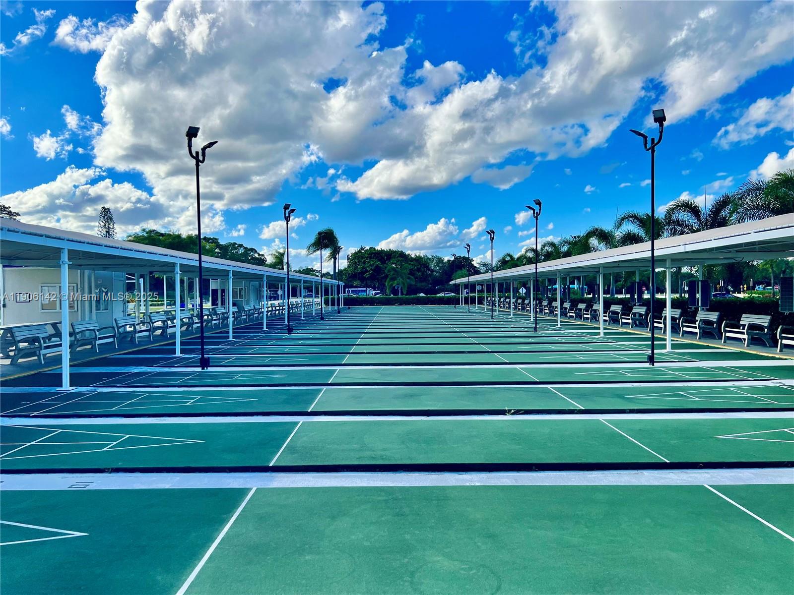 CAMBRIDGE F CONDO - Residential