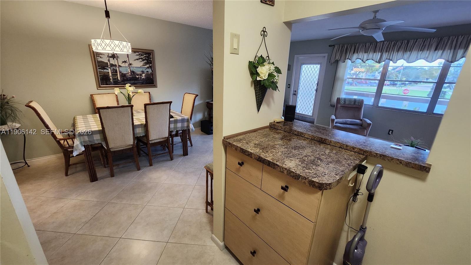 CAMBRIDGE F CONDO - Residential