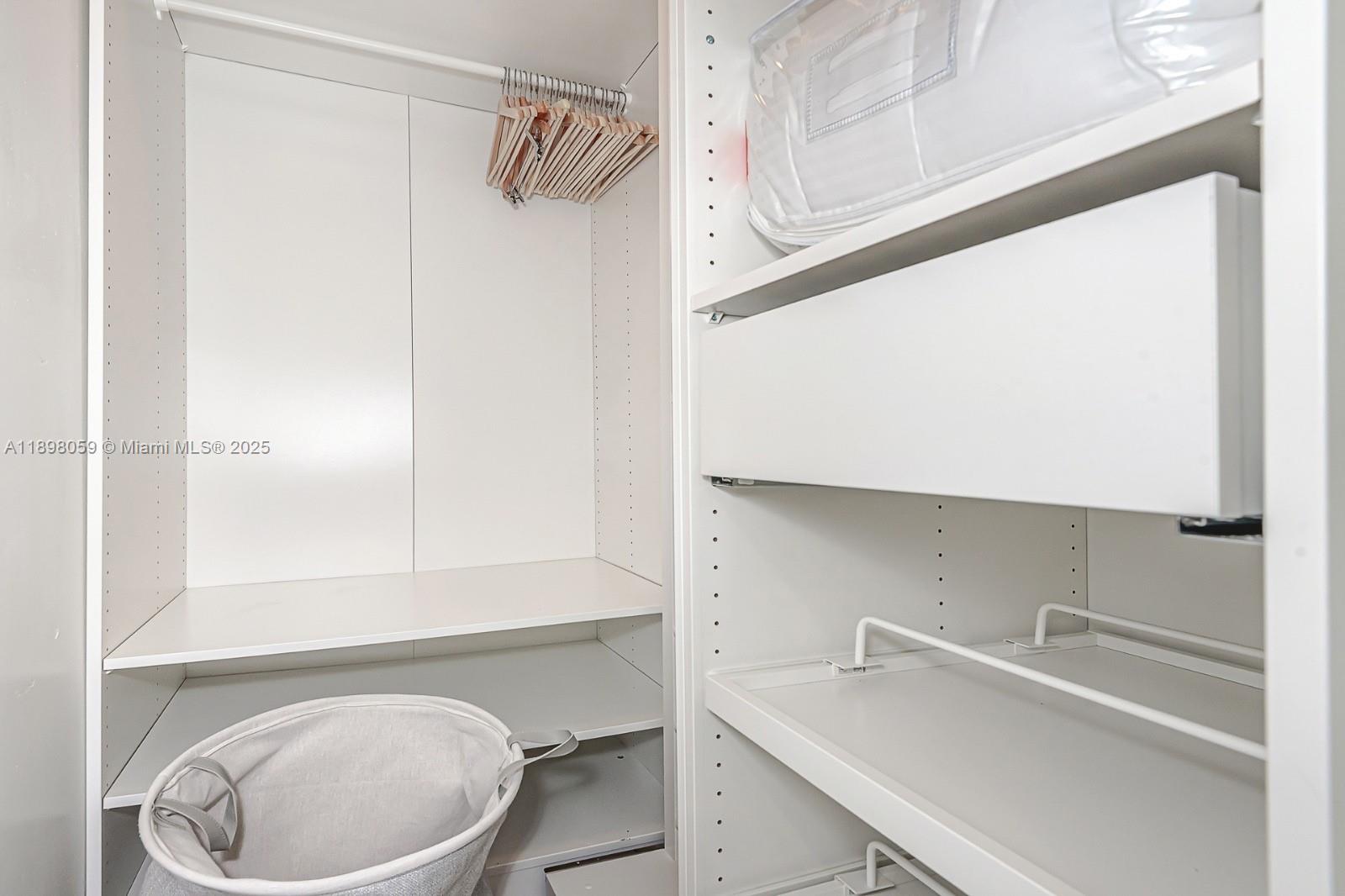 RONEY PALACE CONDO - Residential Lease