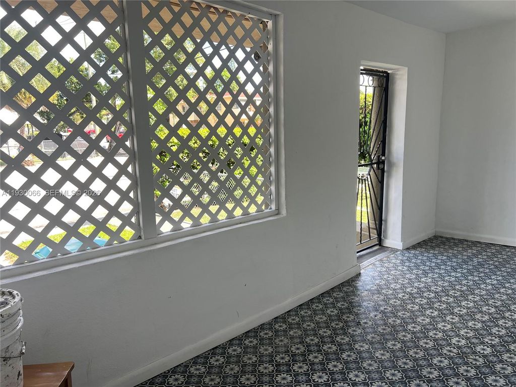 Photo of 842 SW 12th Ave, Miami, FL 33130 (MLS # A11930066)