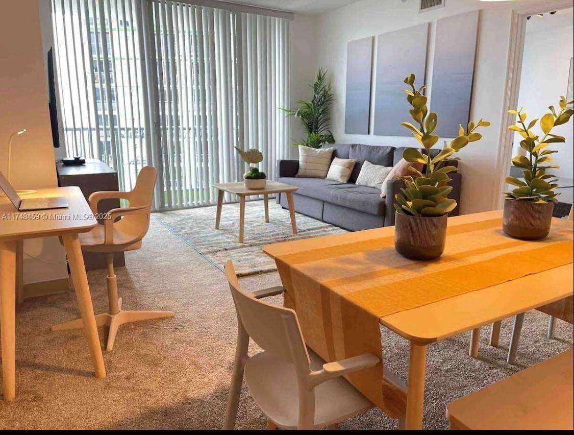 OPERA TOWER CONDO - Residential