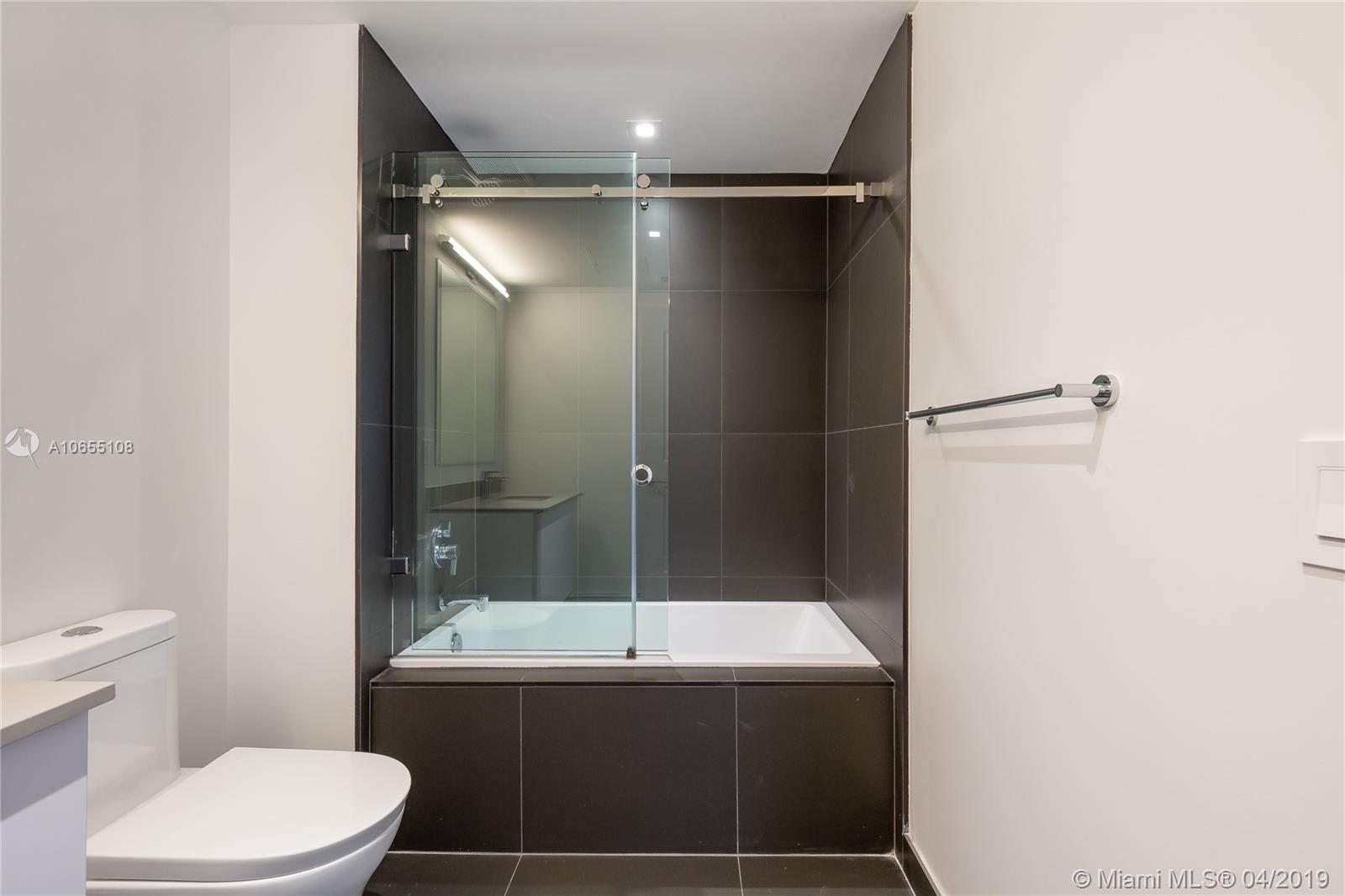 CANVAS - Residential Lease