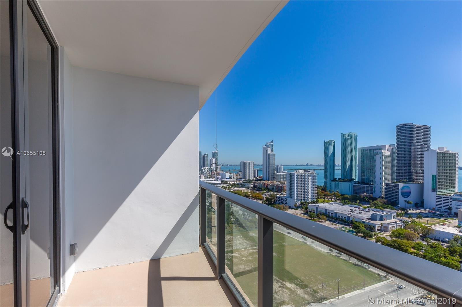 CANVAS - Residential Lease