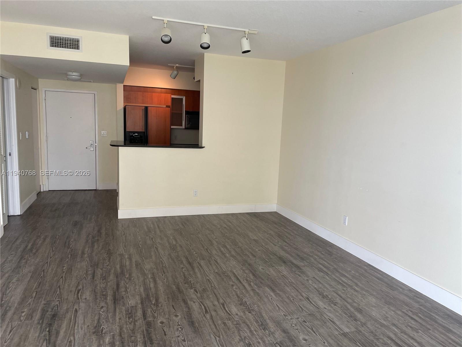 ONE MIAMI EAST CONDO - Residential Lease