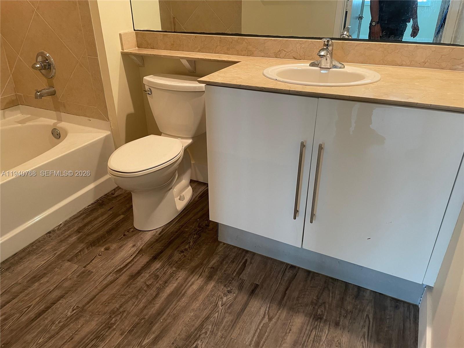 ONE MIAMI EAST CONDO - Residential Lease