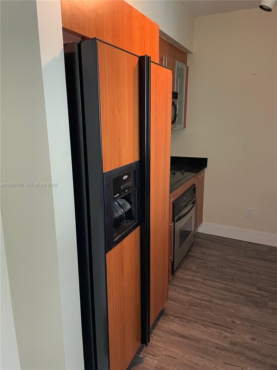 ONE MIAMI EAST CONDO - Residential Lease