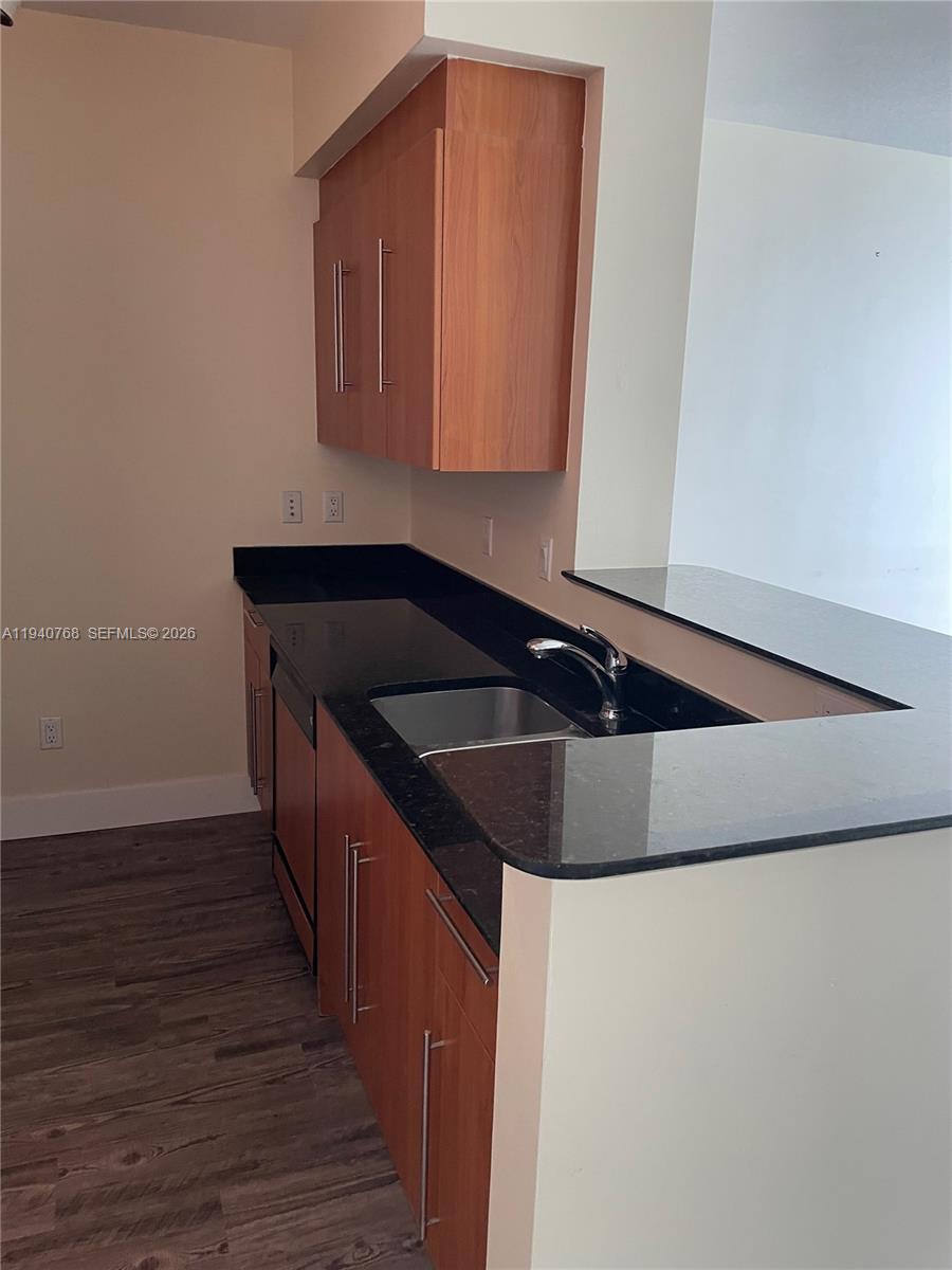 ONE MIAMI EAST CONDO - Residential Lease