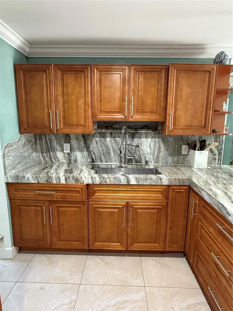 NORTH PALM BCH 2 - Residential