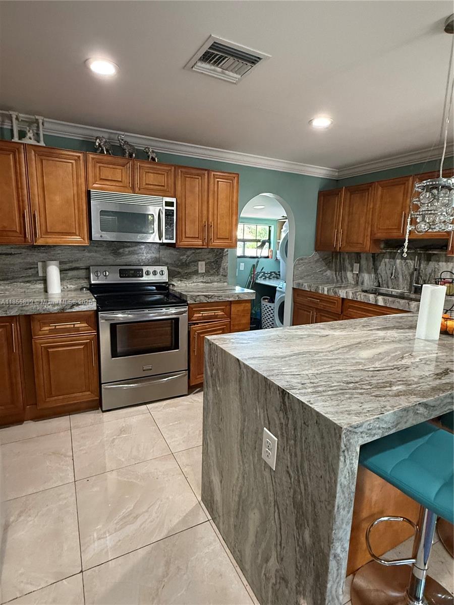 NORTH PALM BCH 2 - Residential
