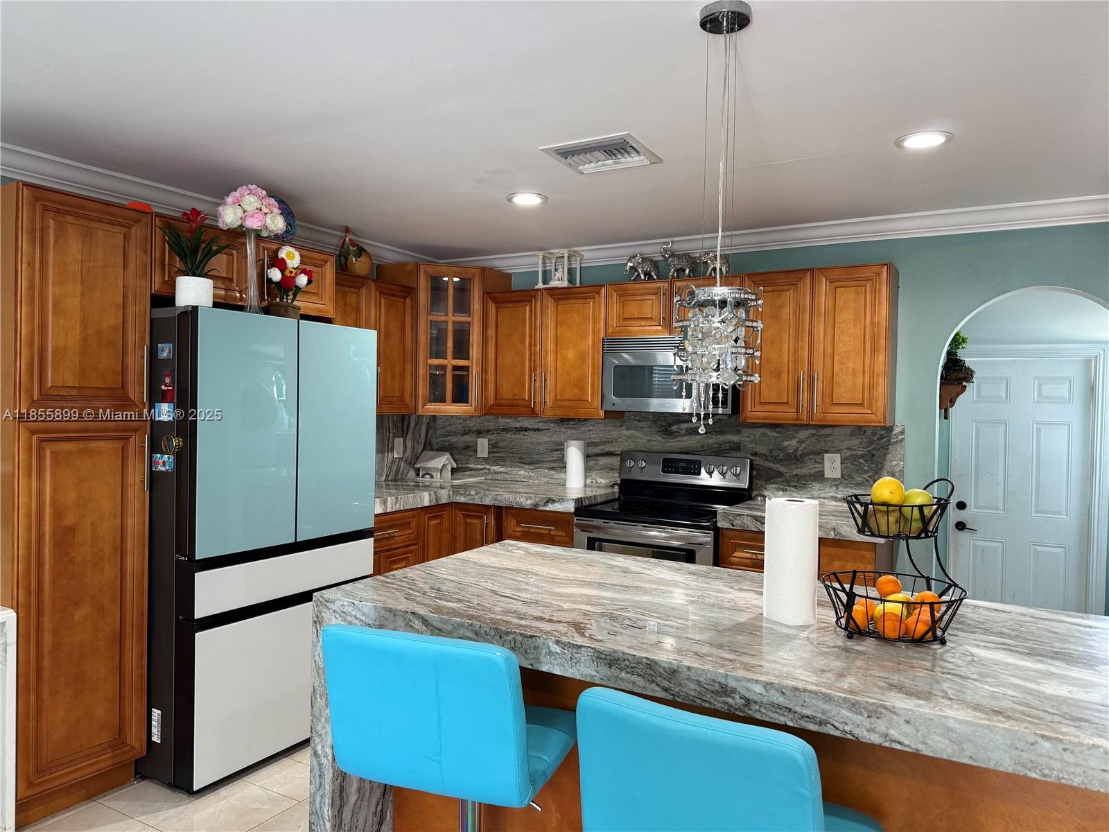 NORTH PALM BCH 2 - Residential