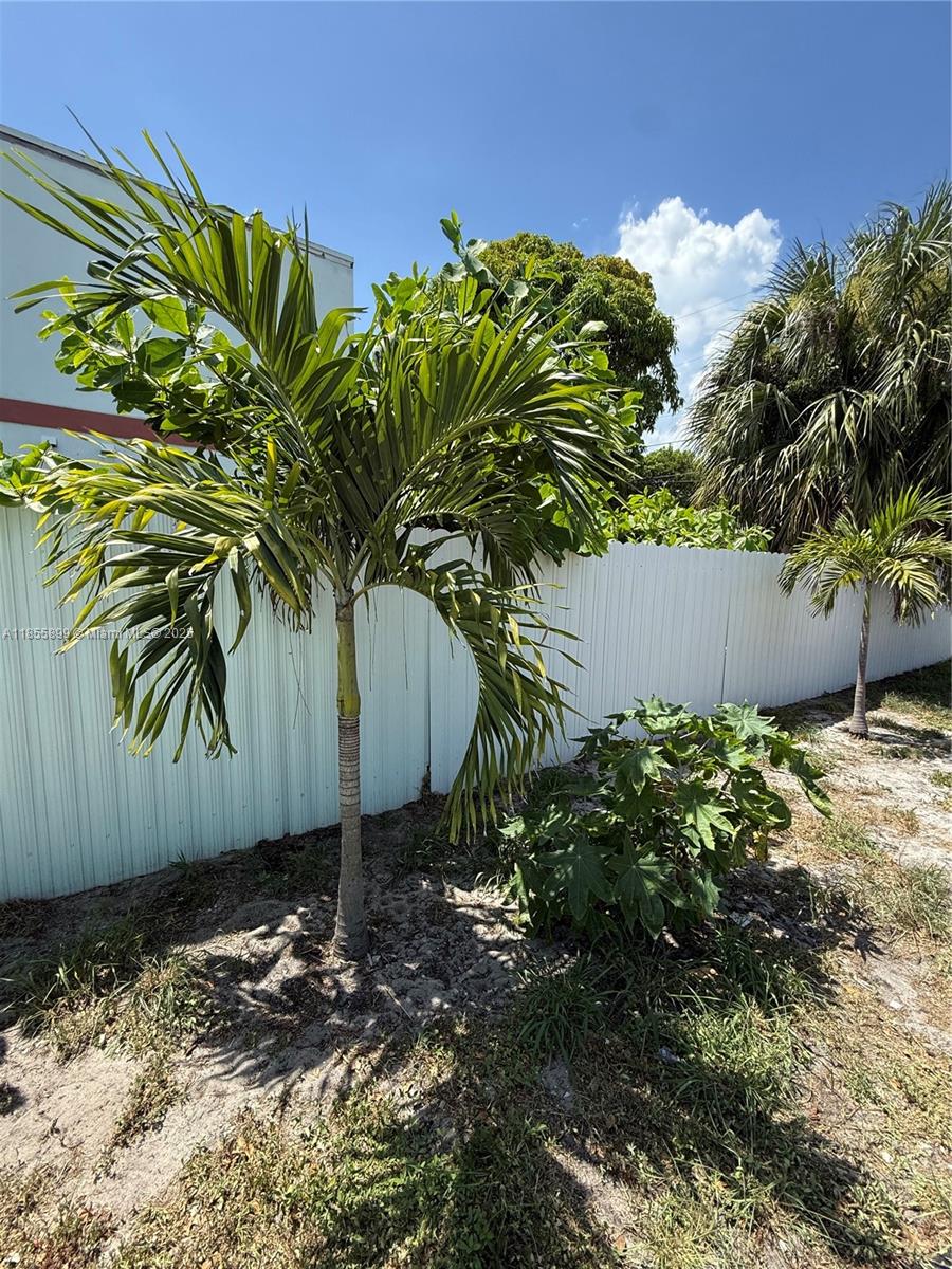 NORTH PALM BCH 2 - Residential