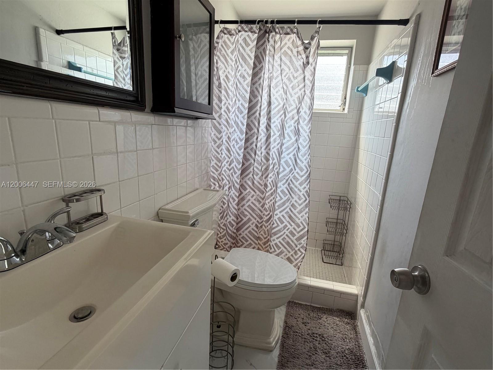 1430 NE 170th St 225