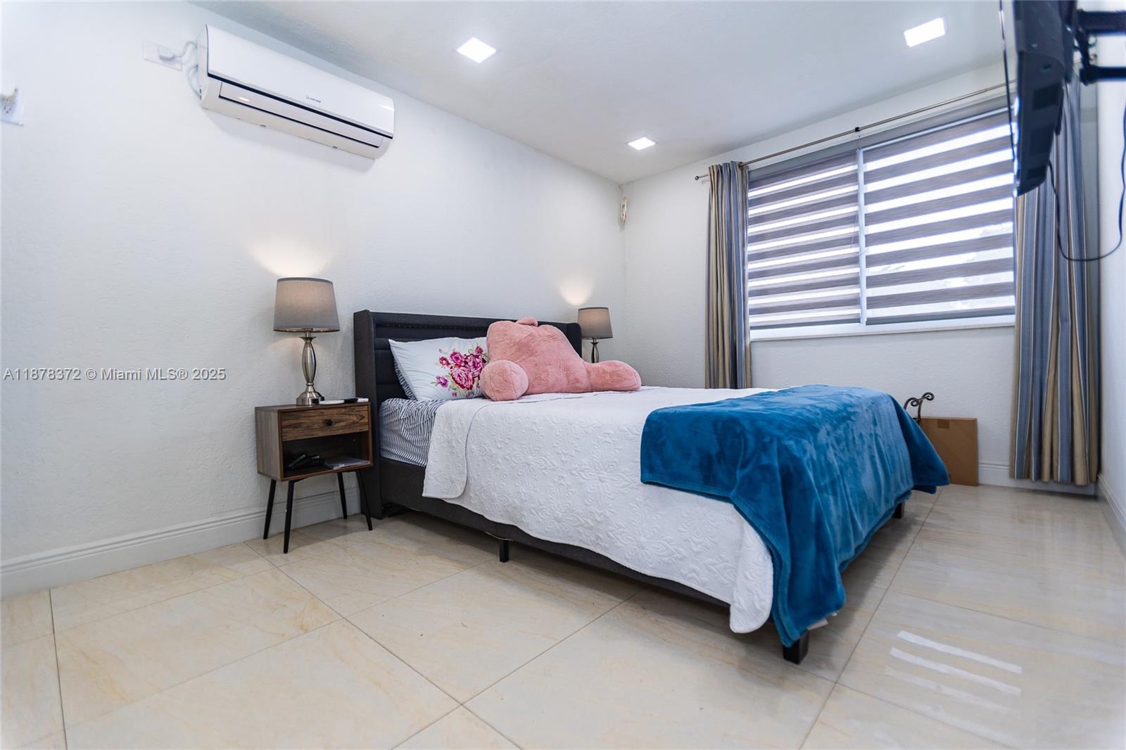 MYRTLE GROVE 1ST ADDN - Residential