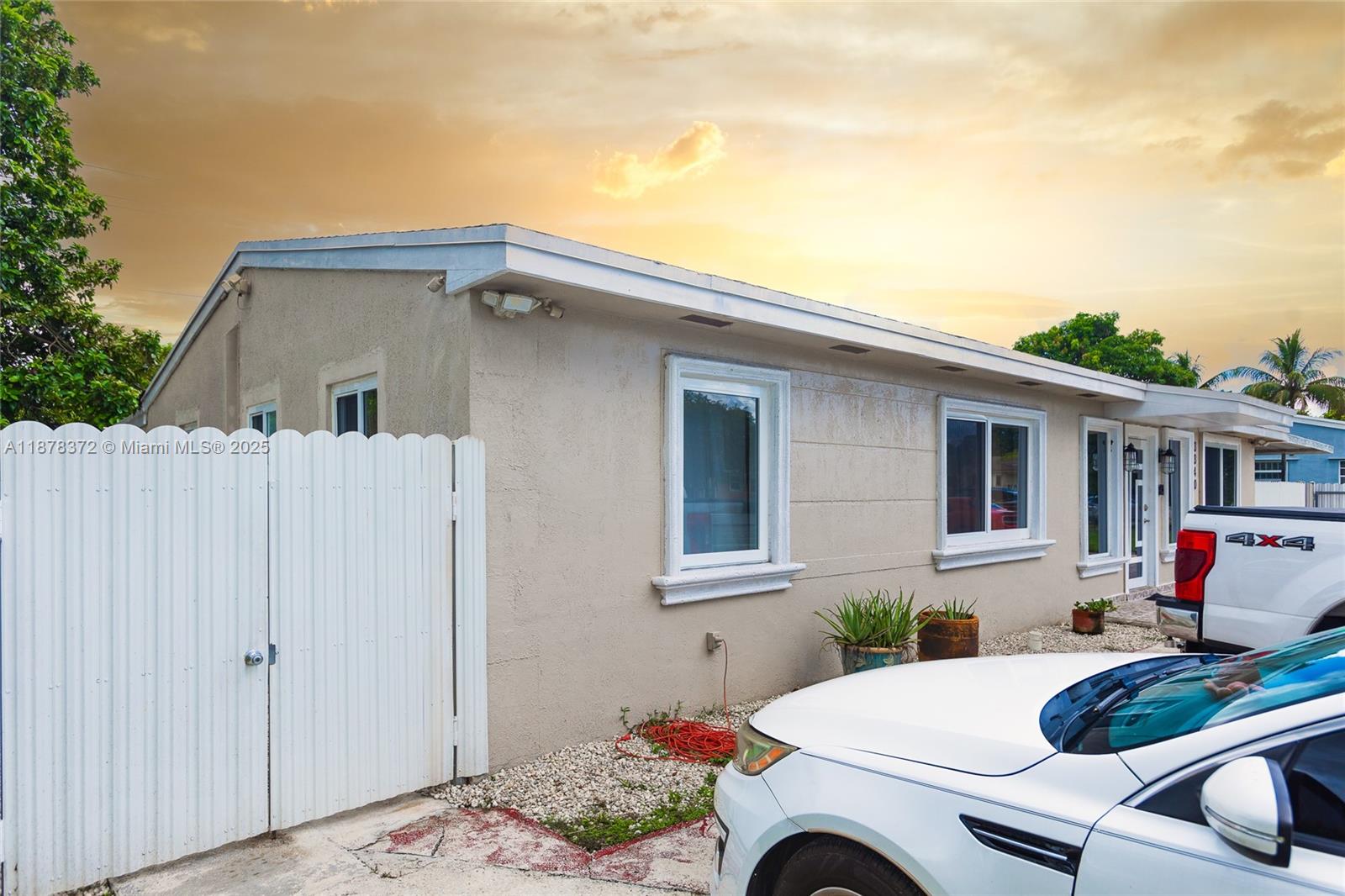 MYRTLE GROVE 1ST ADDN - Residential