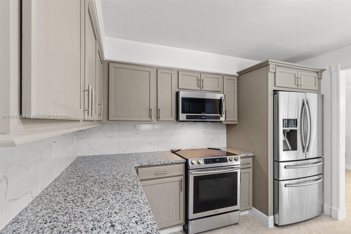 Oak Beach Colony - Residential