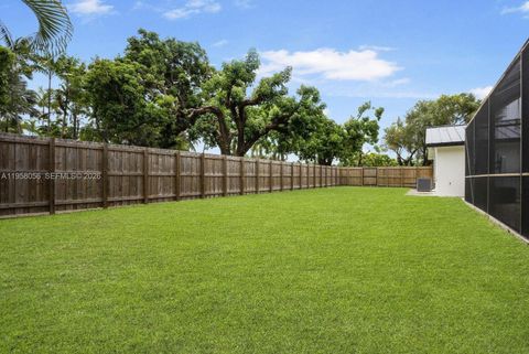 Tiny photo for 8705 SW 176th St, Palmetto Bay, FL 33157 (MLS # A11958056)