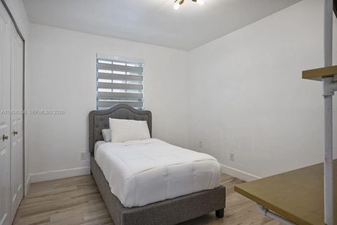 Tiny photo for 8705 SW 176th St, Palmetto Bay, FL 33157 (MLS # A11958056)