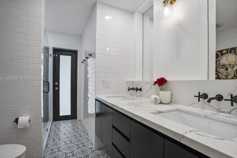 Tiny photo for 8705 SW 176th St, Palmetto Bay, FL 33157 (MLS # A11958056)