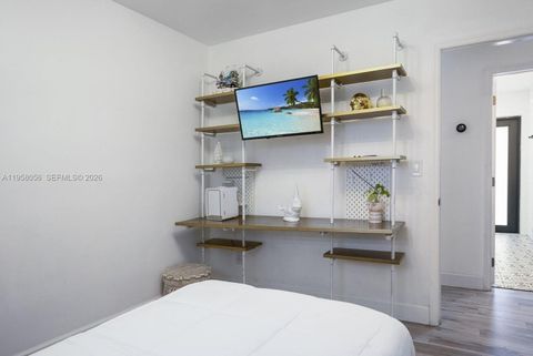 Tiny photo for 8705 SW 176th St, Palmetto Bay, FL 33157 (MLS # A11958056)