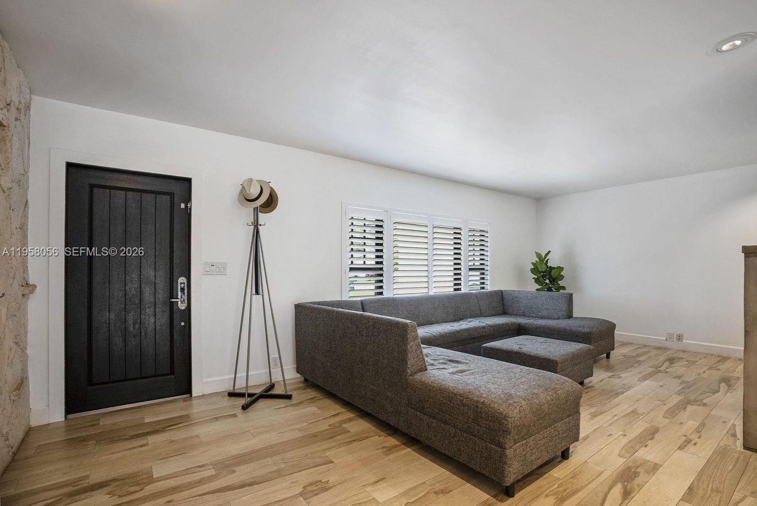 PINEWOOD ESTATES FIRST AD - Residential