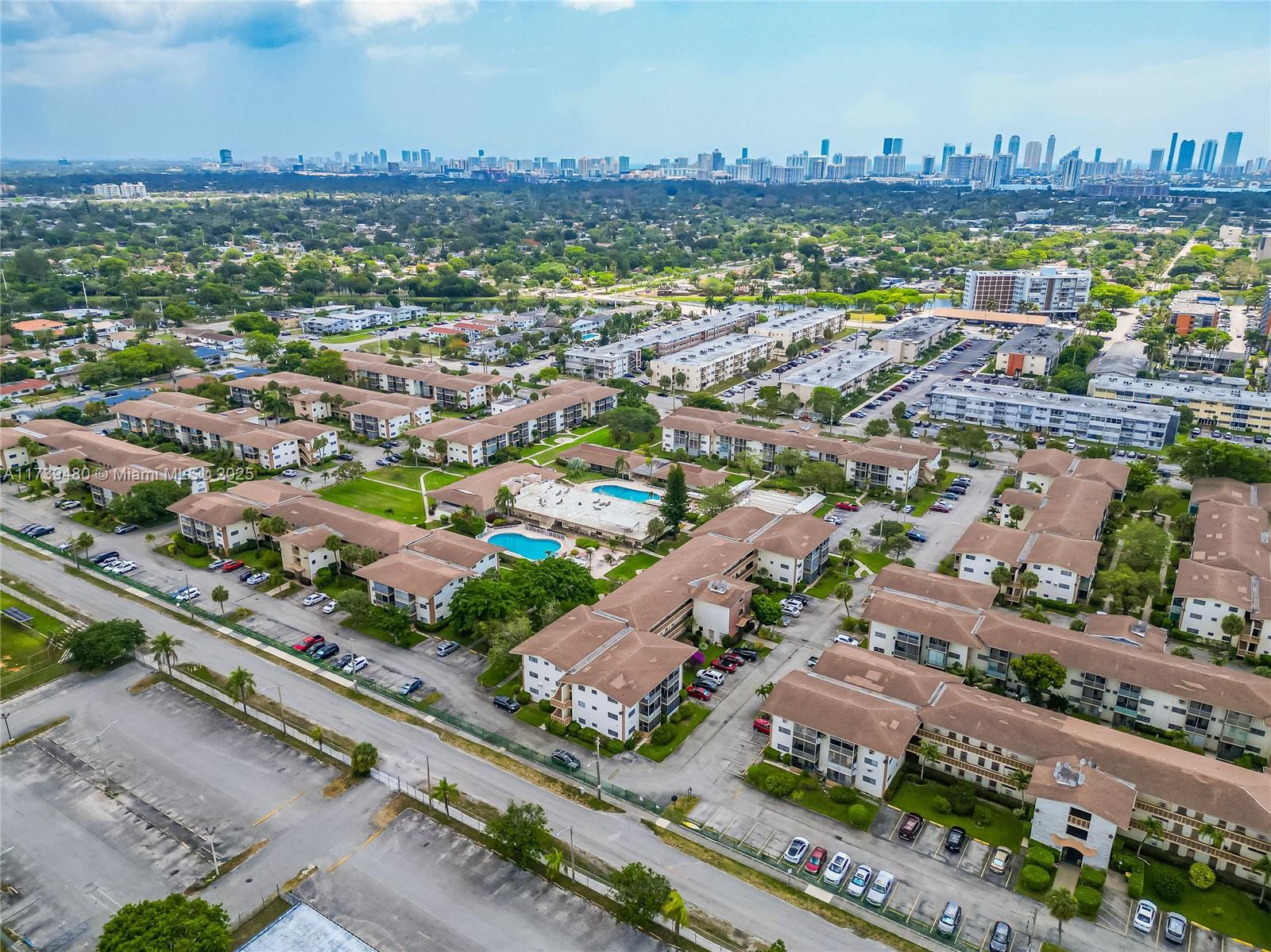 MAR-LEN GARDENS NO 7 CORP - Residential