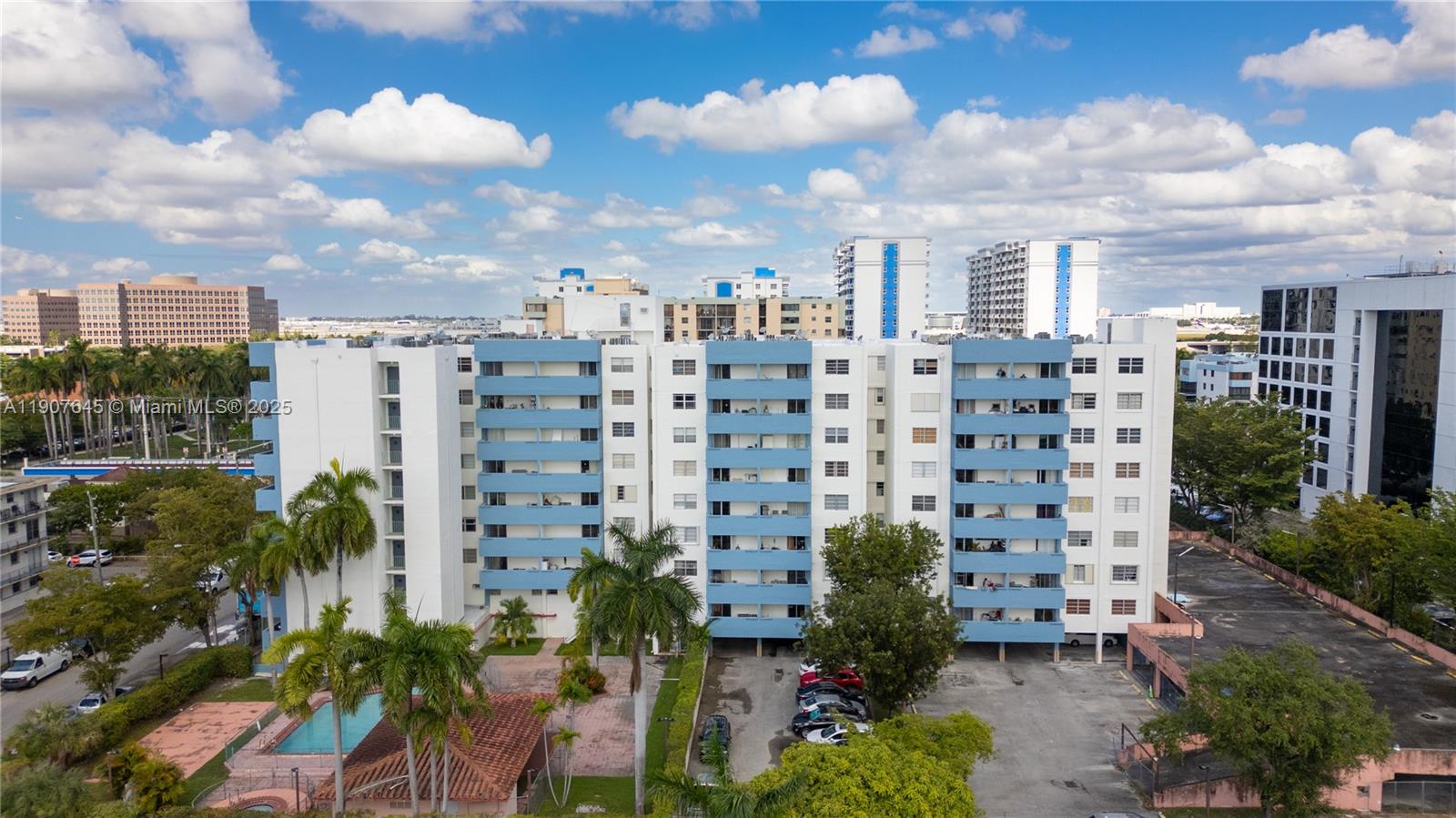 5050 CONDO - Residential