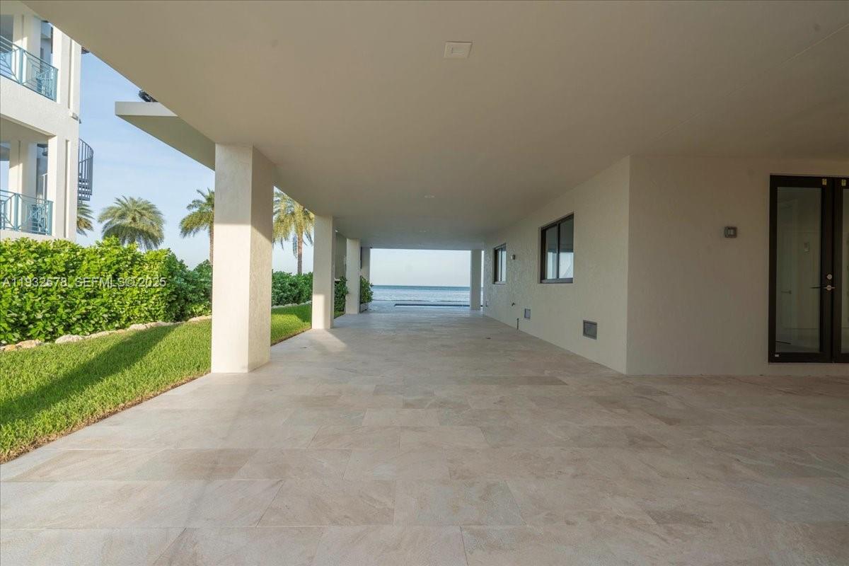 SUNRISE ISLE - Residential