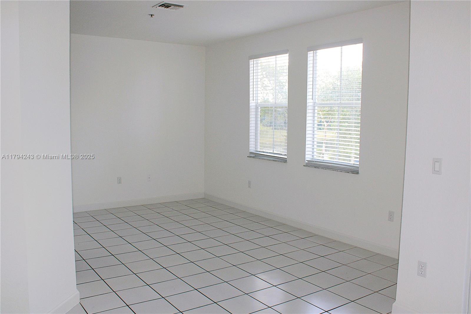 4435 SW 160th Ave 211