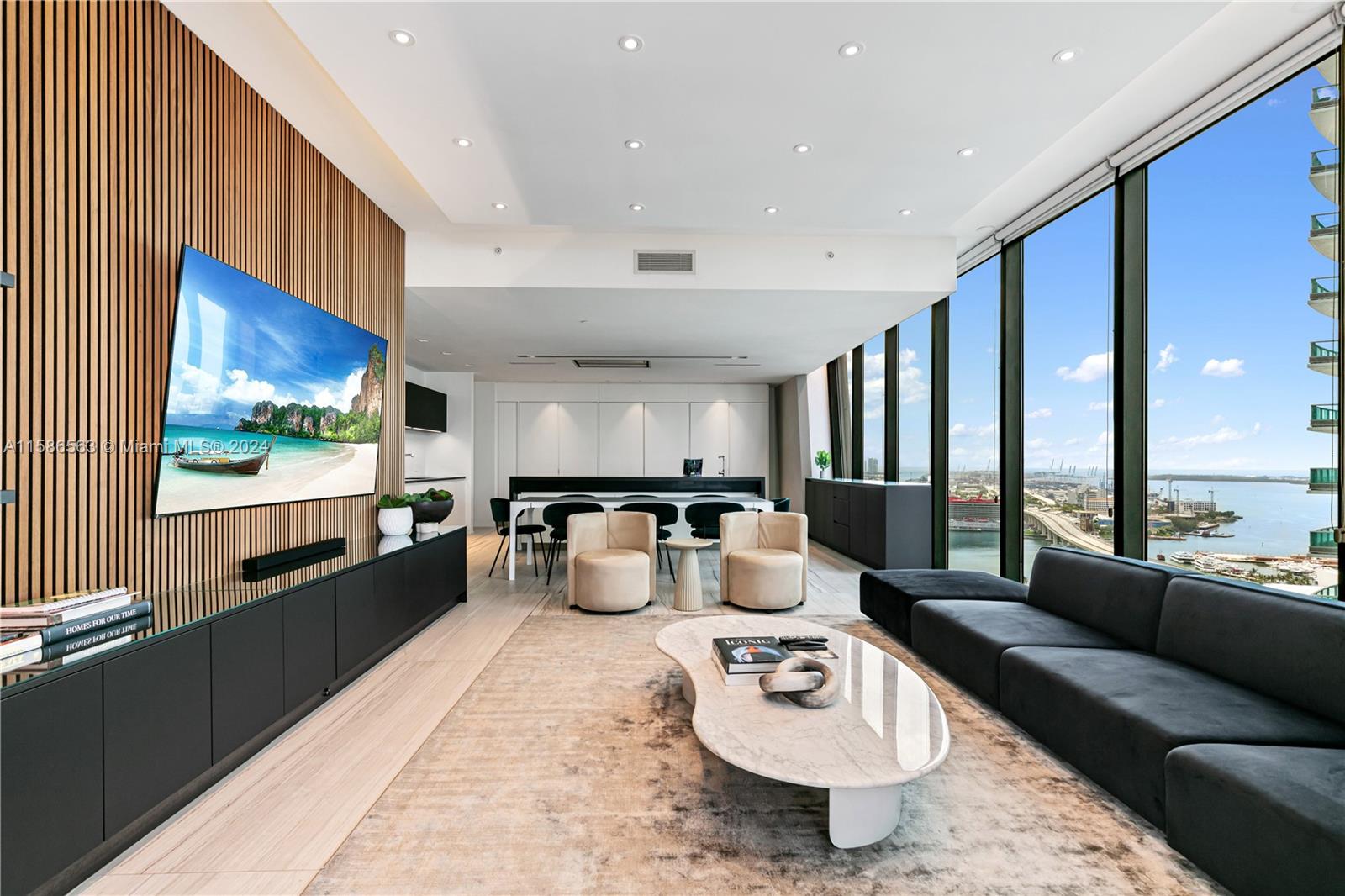 ONE THOUSAND MUSEUM CONDO - Residential