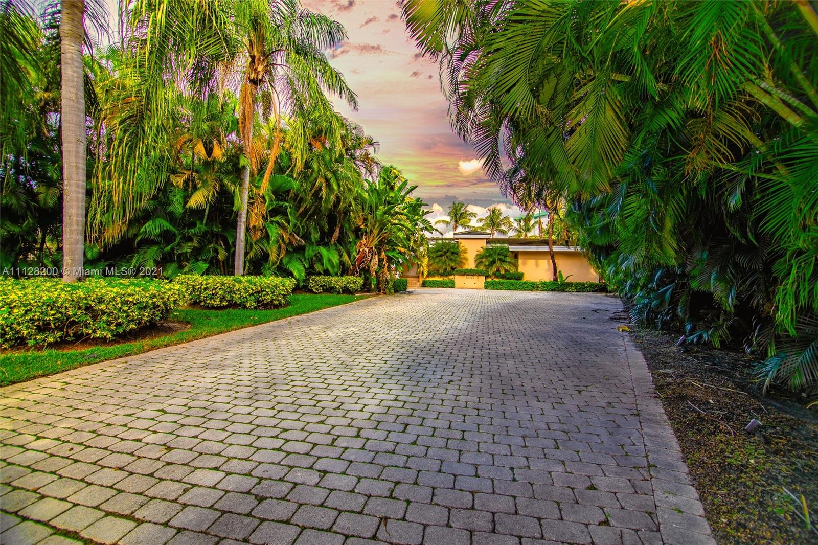 BAY HARBOR ISLAND - Residential