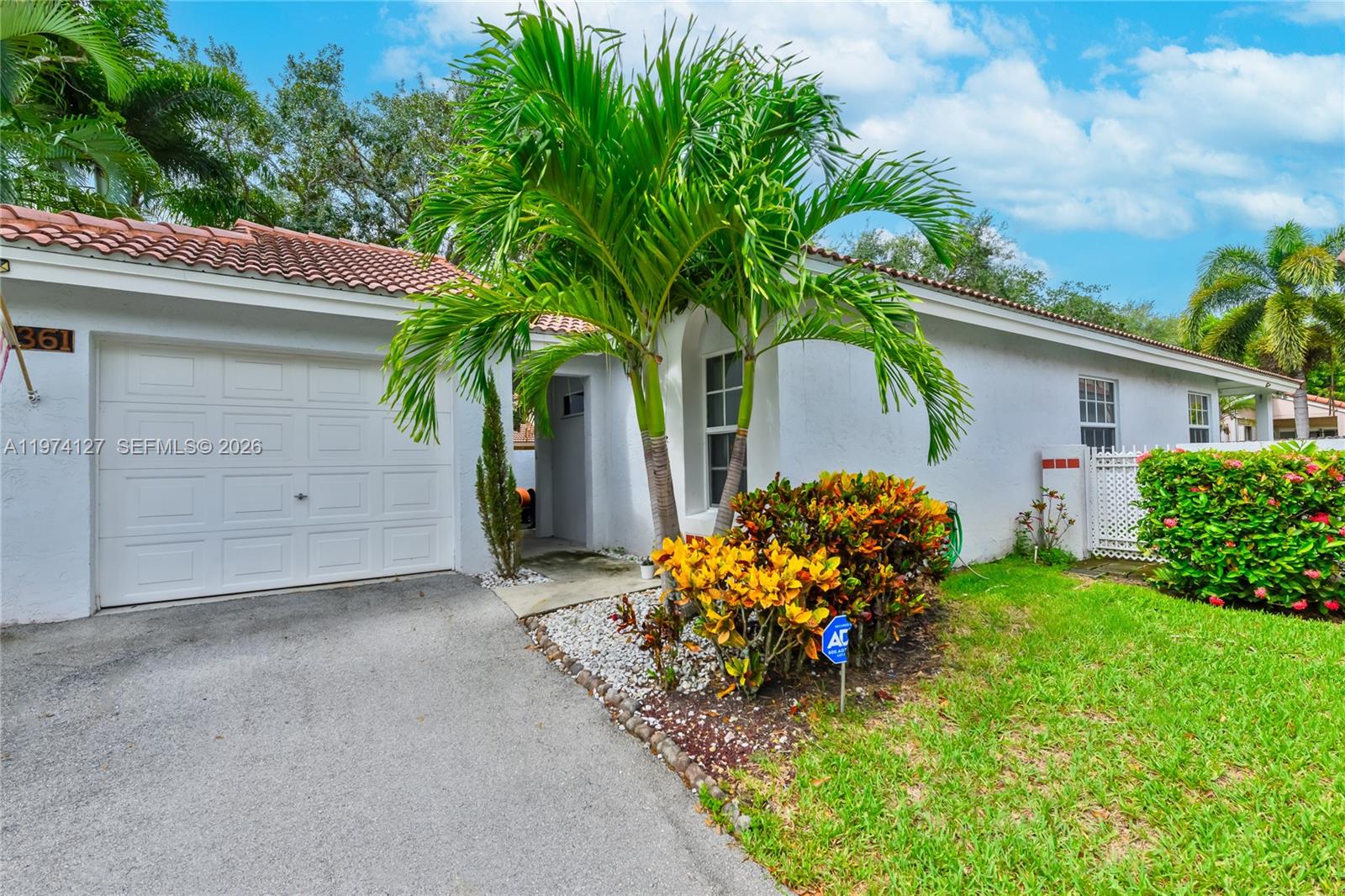 COUNTRY ISLES GARDEN HOMES - Residential