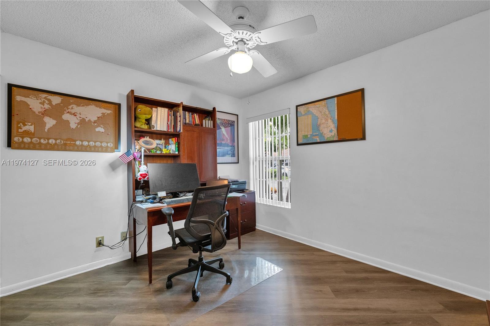 COUNTRY ISLES GARDEN HOMES - Residential