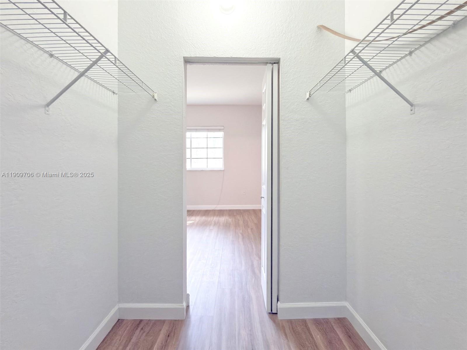 CARIBBEAN ISLES VILLAS CO - Residential