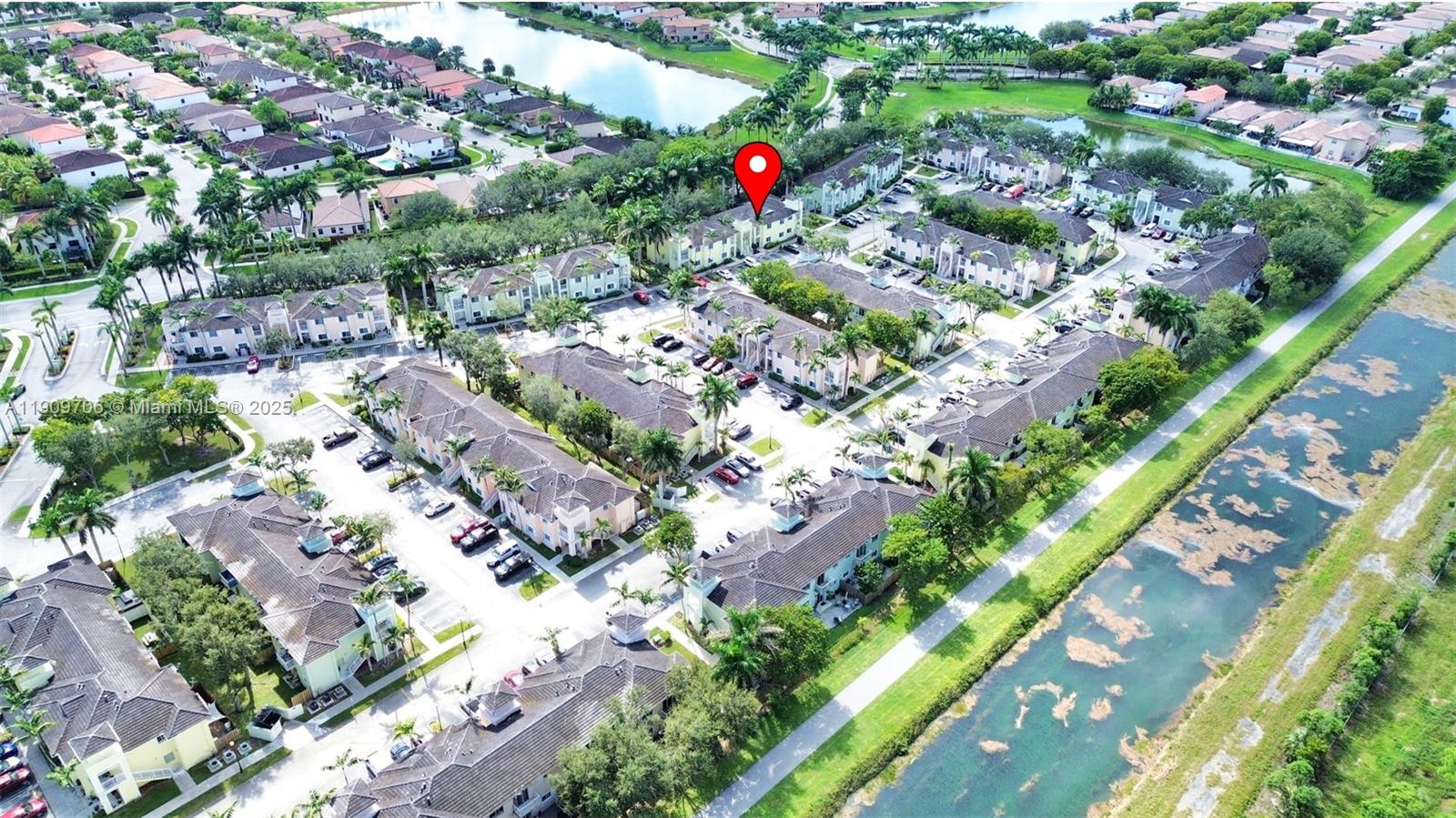 CARIBBEAN ISLES VILLAS CO - Residential