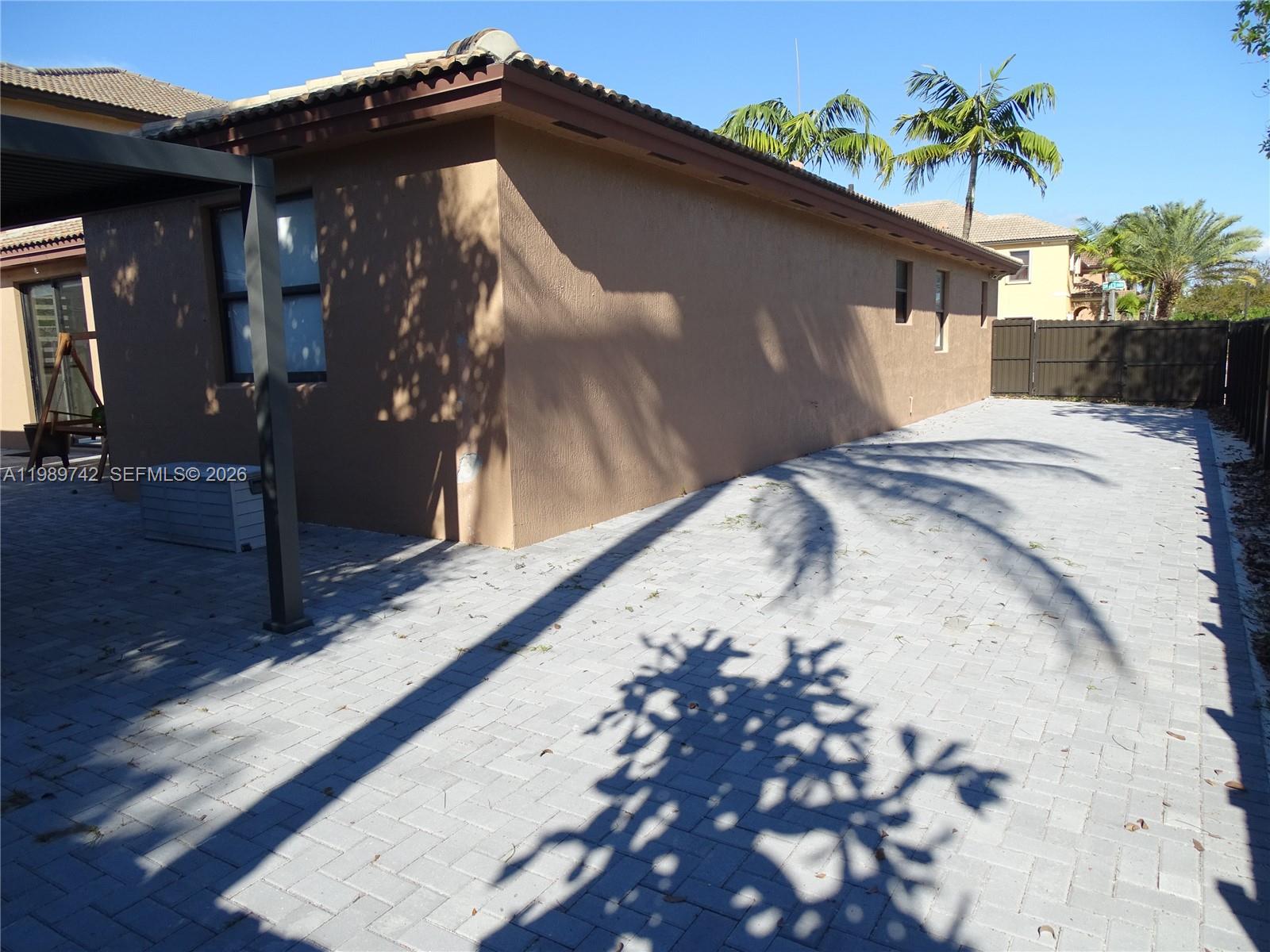 SILVER PALM EAST SECTION - Residential