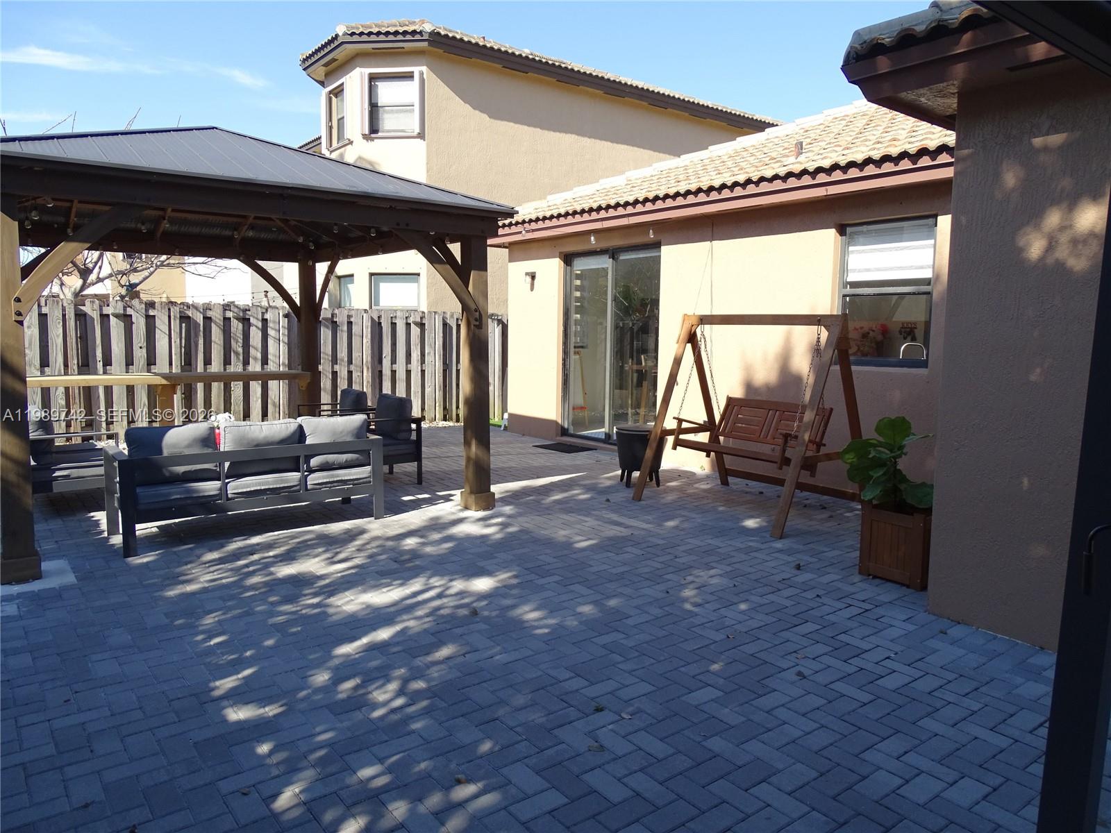 SILVER PALM EAST SECTION - Residential