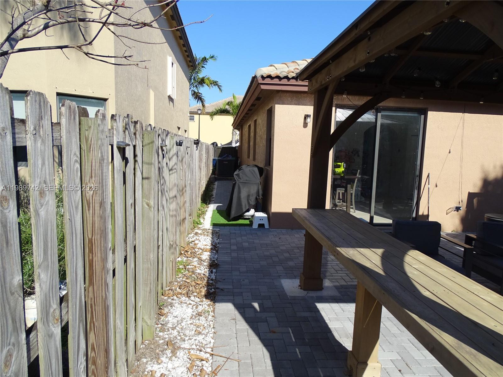 SILVER PALM EAST SECTION - Residential