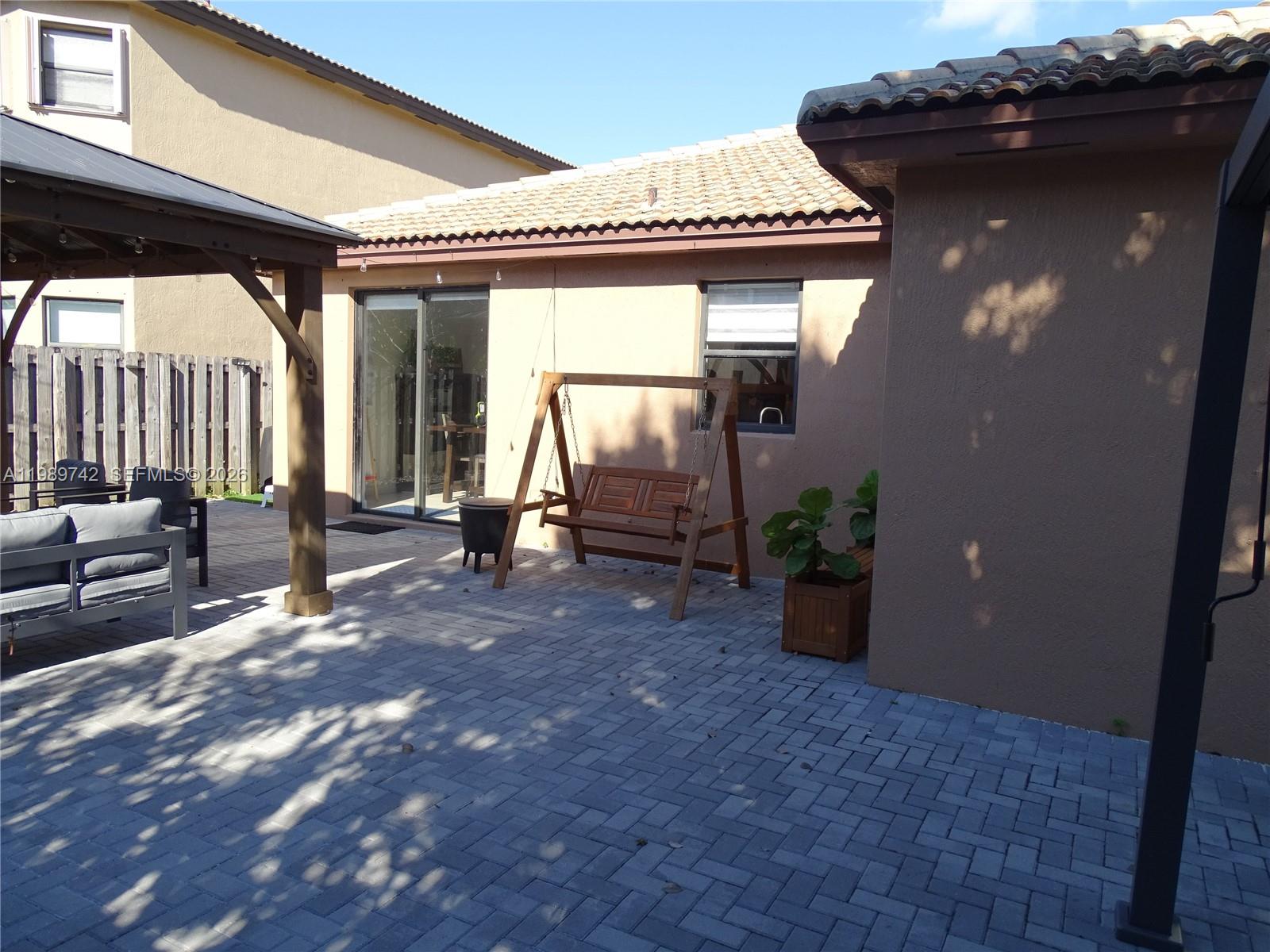 SILVER PALM EAST SECTION - Residential