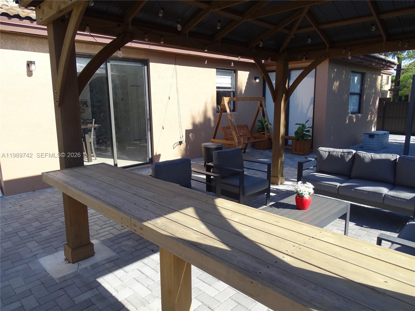 SILVER PALM EAST SECTION - Residential