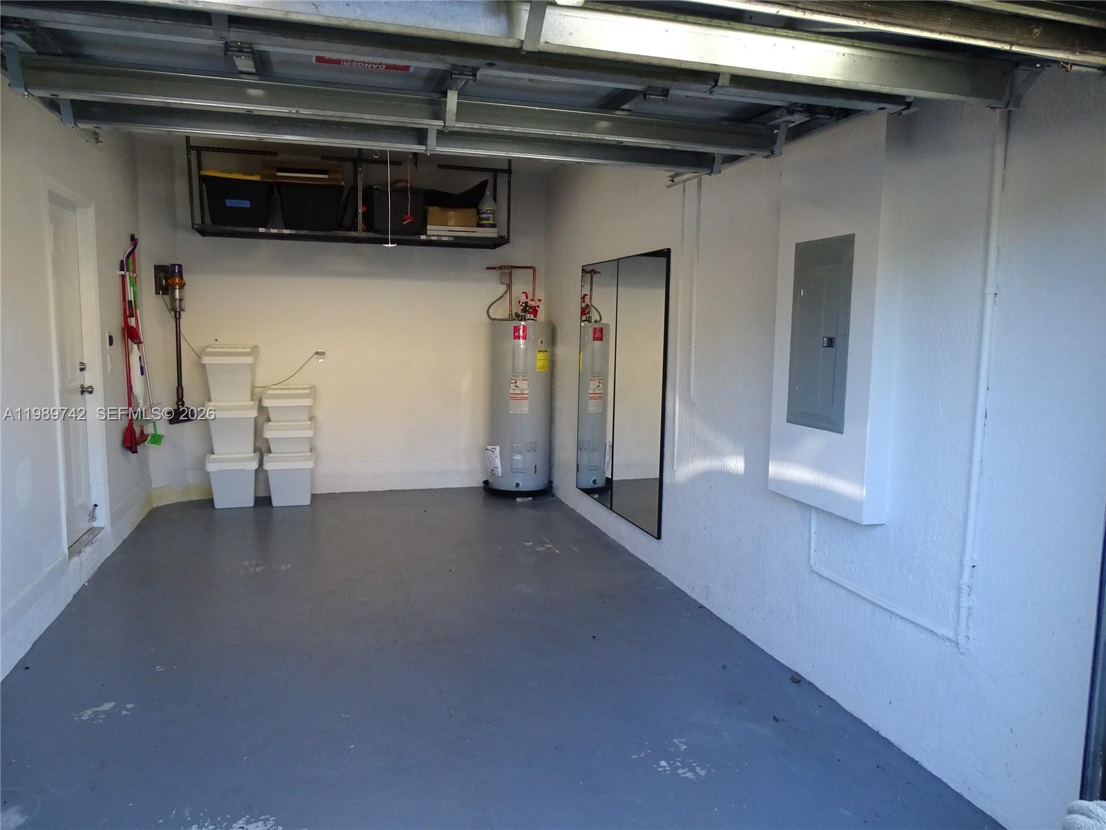 SILVER PALM EAST SECTION - Residential