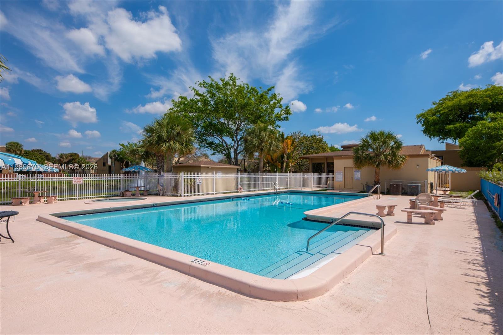 MISSIONWOOD AT MIRAMAR CO - Residential